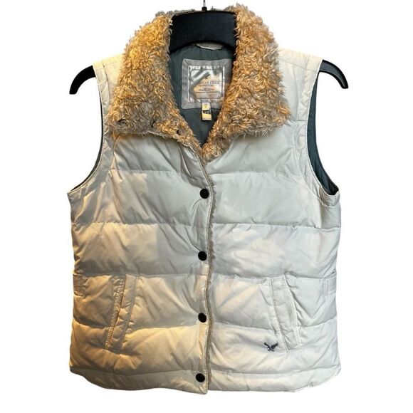 American Eagle Outfitters Women's Down Ivory Puffer Vest Fuzzy collar Medium - Picture 1 of 10